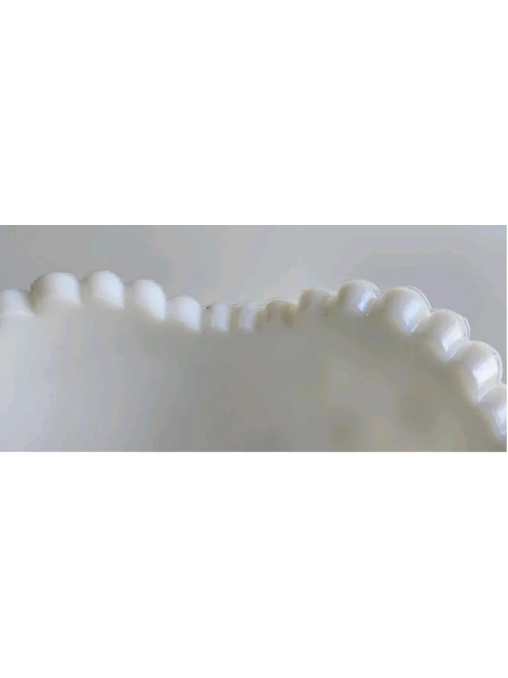 Vintage McKee Milk Glass Bowl Toltec Star & Cane Pattern 8" Mid-Century Decor - Picture 12 of 16